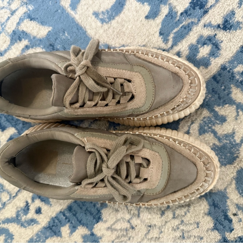 Dolce Vita Beige Sneakers